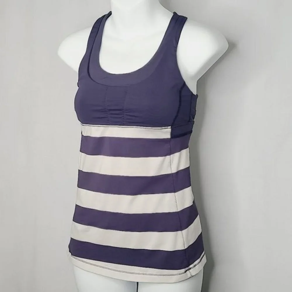 Lululemon Run: Stuff Your Bra Tank II - Picture 4 of 6